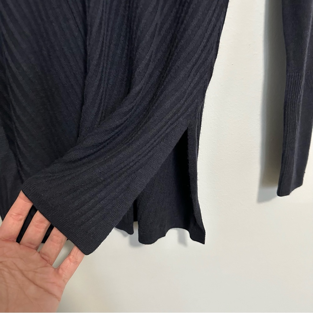 E3 by Etcetera Navy Ribbed V-Neck Tunic Sweater Silk Blend Women’s Size Small - Picture 3 of 8